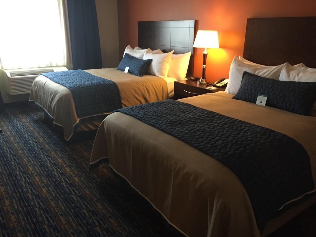 Grandstay Hotel & Suites Mount Horeb - Madison Pokoj fotografie