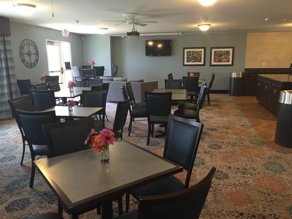 Grandstay Hotel & Suites Mount Horeb - Madison Exteriér fotografie