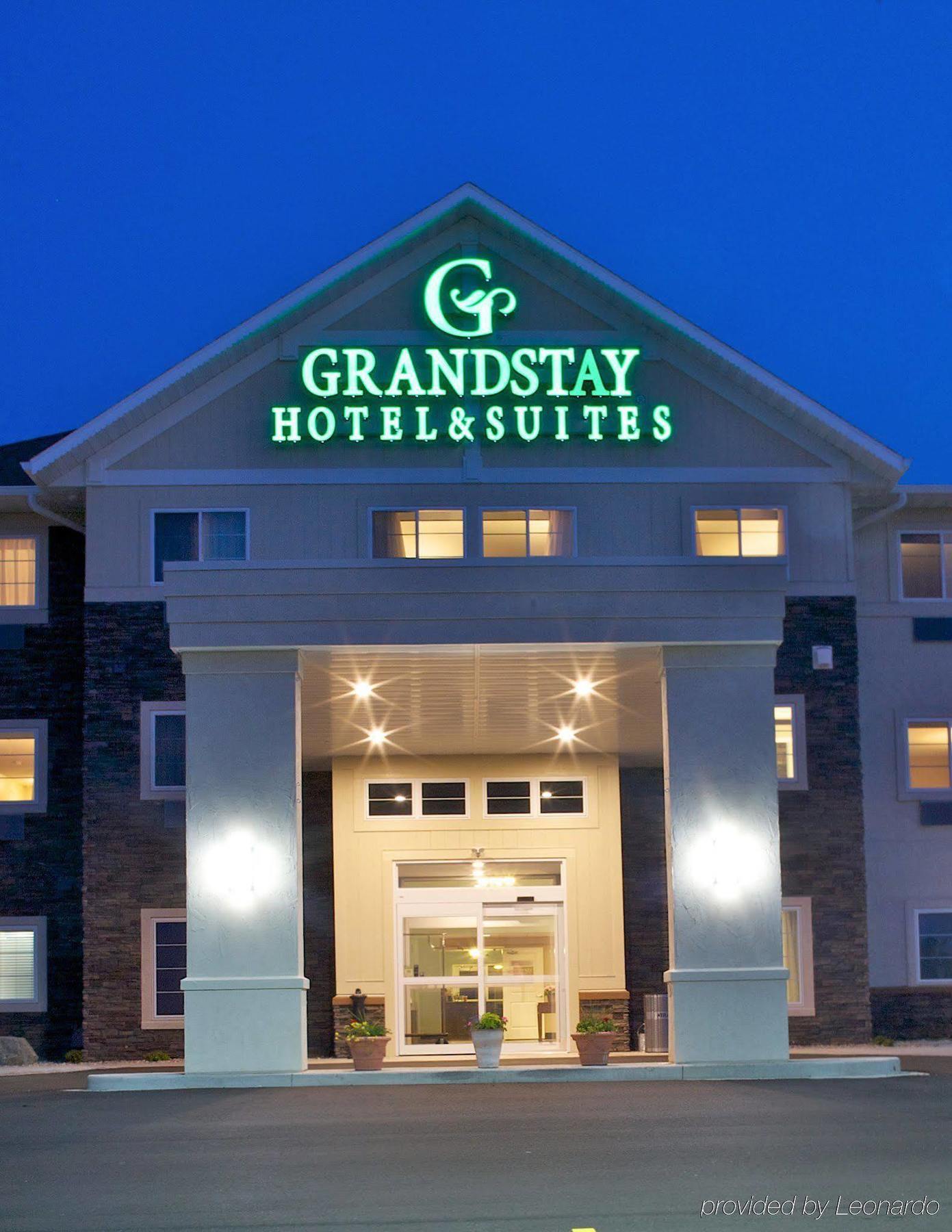 Grandstay Hotel & Suites Mount Horeb - Madison Exteriér fotografie