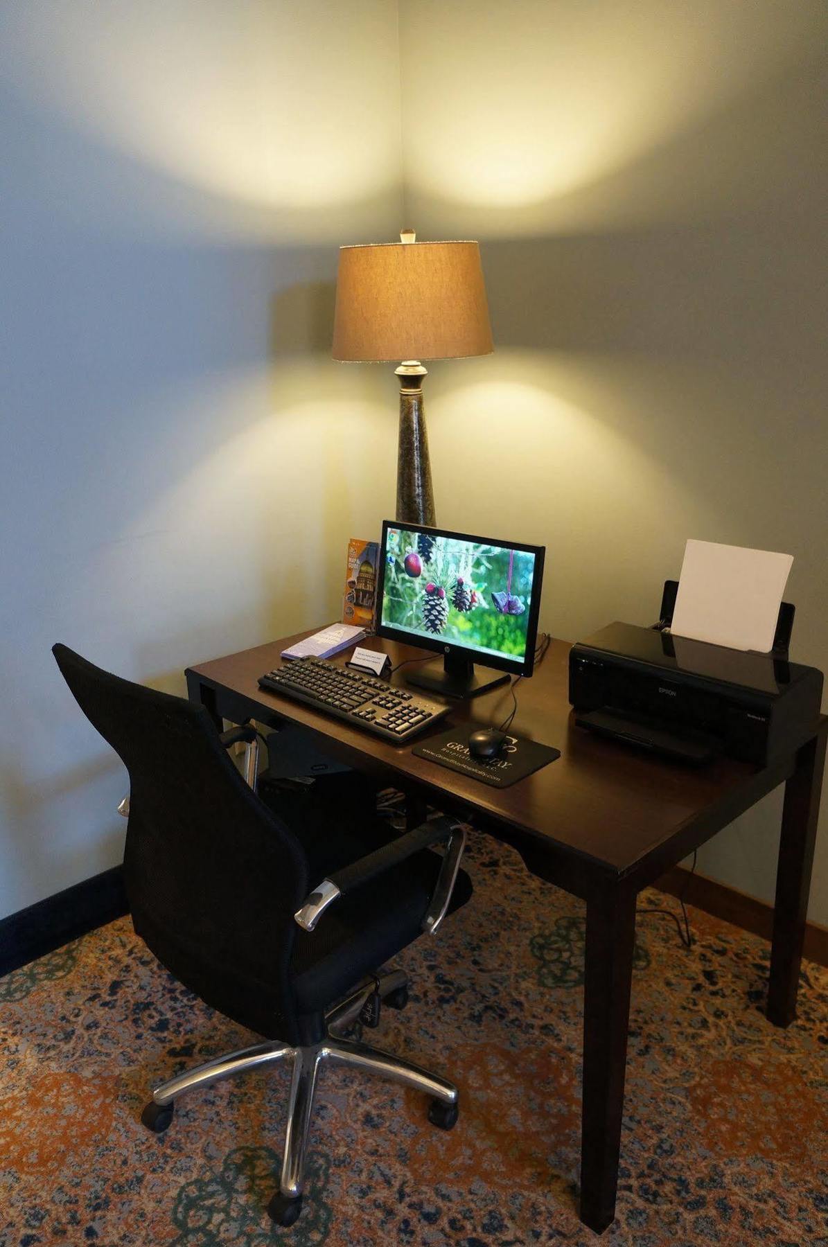 Grandstay Hotel & Suites Mount Horeb - Madison Exteriér fotografie