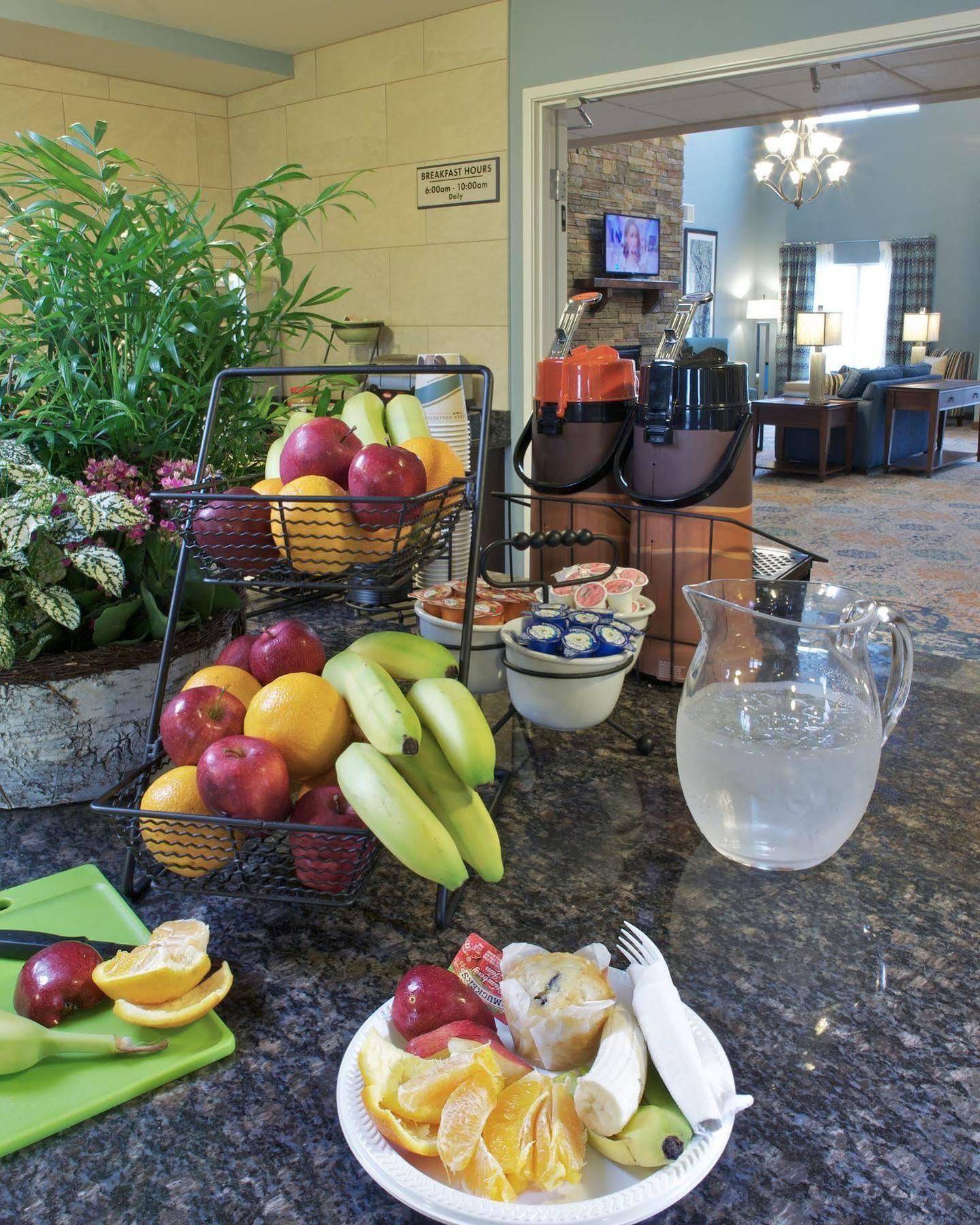 Grandstay Hotel & Suites Mount Horeb - Madison Exteriér fotografie